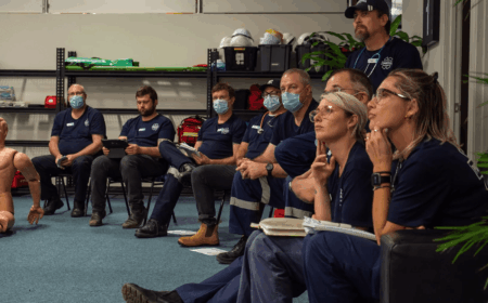 Why More School Leavers Are Choosing Vocational Training Over University